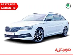 Weiß Gebraucht 2020 Skoda Superb SportLine Kombi | 29.950 € (Etwas zu teuer)