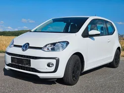 Weiß Gebraucht 2018 VW up! Kleinwagen | 6.600 € (Guter Preis)