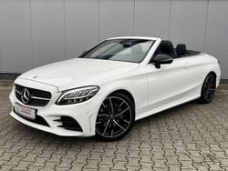 Weiß Gebraucht 2019 Mercedes C180 AMG Cabrio | 29.850 € (Fairer Preis)