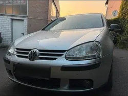 Silber Gebraucht 2007 VW Golf V Limousine | 2.550 € (Fairer Preis)