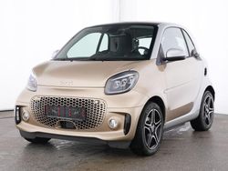 Gold beige (metallic) Gebraucht 2024 Smart ForTwo Electric Drive Prime Exclusive Coupé | 19.888 € (Teuer)