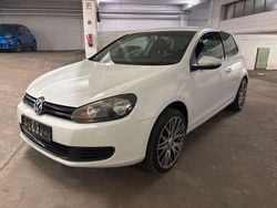 Weiß Gebraucht 2009 VW Golf VI Kleinwagen | 4.750 € (Etwas zu teuer)