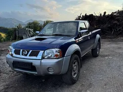 Blau Gebraucht 2004 Nissan Navara Abholung | 9.400 €