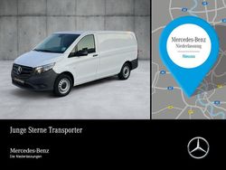 Weiß Gebraucht 2021 Mercedes Vito Van / Kleinbus | 26.751 € (Guter Preis)