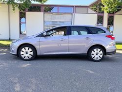 Grau Gebraucht 2014 Ford Focus Titanium Kombi | 6.600 € (Fairer Preis)