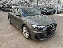 Grau Gebraucht 2023 Audi A1 Sportback S-Line Kleinwagen | 28.970 € (Fairer Preis)