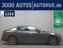 Grau Gebraucht 2020 Maserati GranSport Limousine | 30.980 €