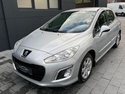 Grau Gebraucht 2012 Peugeot 308 Active Limousine | 2.999 € (Fairer Preis)