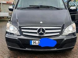 Schwarz Gebraucht 2011 Mercedes Viano Van / Kleinbus | 14.300 € (Fairer Preis)