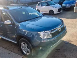 Blau Gebraucht 2012 Dacia Duster Prestige SUV | 9.100 € (Teuer)