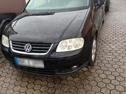 Schwarz Gebraucht 2005 VW Touran Van / Kleinbus | 1.400 € (Guter Preis)