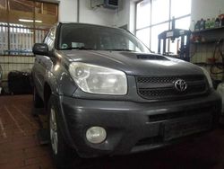 Gold (metallic) Gebraucht 2005 Toyota RAV4 Sol SUV | 3.850 € (Teuer)