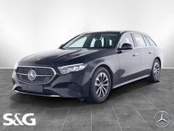 Schwarz Gebraucht 2024 Mercedes E220 Avantgarde Kombi | 47.990 € (Guter Preis)