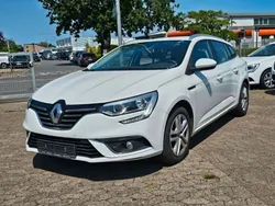 Weiß Gebraucht 2019 Renault Mégane IV LIMITED Limousine | 8.600 € (Guter Preis)