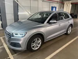 Florettsilber metallic Gebraucht 2020 Audi Q5 Business SUV | 22.967 € (Guter Preis)