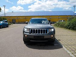 Grau Gebraucht 2011 Jeep Grand Cherokee Overland SUV | 9.990 € (Guter Preis)