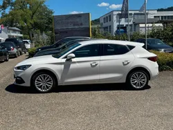 Weiß Gebraucht 2021 Seat Leon XCELLENCE Limousine | 20.790 € (Fairer Preis)
