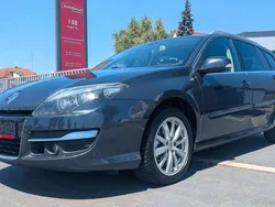 Grau Gebraucht 2011 Renault Laguna III Kombi | 3.999 € (Guter Preis)