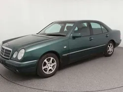 Mercedes E240