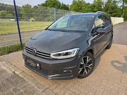 Uranograu Gebraucht 2022 VW Touran Highline Van / Kleinbus | 24.580 € (Fairer Preis)