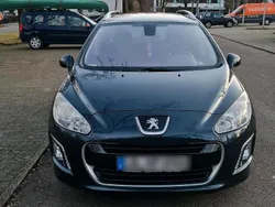 Blau Gebraucht 2013 Peugeot 308 Kombi | 4.500 €
