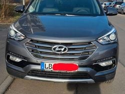 Grau Gebraucht 2016 Hyundai Santa Fe SUV | 12.500 € (Superpreis)