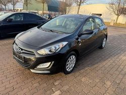 Schwarz Gebraucht 2012 Hyundai i30 Limousine | 5.450 € (Fairer Preis)