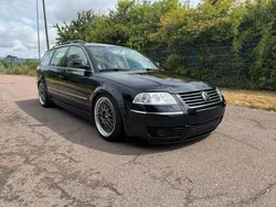 Schwarz Gebraucht 2003 VW Passat Highline Kombi | 5.500 €