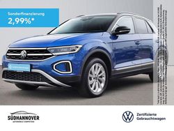 Blau Gebraucht 2024 VW T-Roc Style SUV | 29.990 € (Guter Preis)