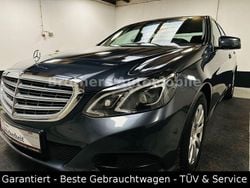 Grau Gebraucht 2014 Mercedes 300 Limousine | 15.900 € (Fairer Preis)