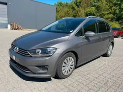 Grau Gebraucht 2016 VW Golf Sportsvan Comfortline Van / Kleinbus | 9.900 € (Superpreis)
