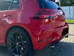 Andere farben Gebraucht 2017 VW Golf VII GTI Kleinwagen | 21.000 €
