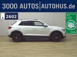 Pure white Gebraucht 2019 VW T-Roc Sound SUV | 14.980 € (Superpreis)