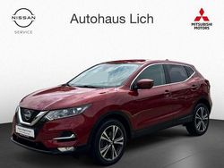 New red (m) Gebraucht 2018 Nissan Qashqai N-Connecta SUV | 12.999 € (Guter Preis)
