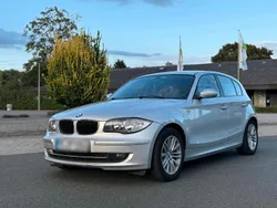 Silber Gebraucht 2025 BMW 116 Kleinwagen | 5.450 €