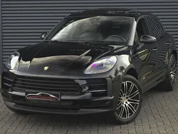 Schwarz Gebraucht 2020 Porsche Macan SUV | 62.850 € (Etwas zu teuer)