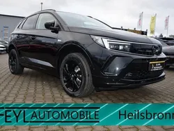 Schwarz Gebraucht 2024 Opel Grandland X SUV | 29.800 € (Fairer Preis)