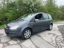 Grau Gebraucht 2004 Ford C-MAX Ghia Van / Kleinbus | 1.900 € (Fairer Preis)