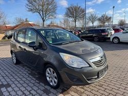 Grau Gebraucht 2010 Opel Meriva Edition Van / Kleinbus | 2.500 € (Superpreis)