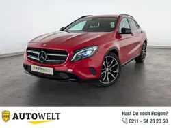 Rot Gebraucht 2016 Mercedes GLA250 Urban SUV | 21.960 € (Fairer Preis)
