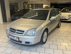 Grau Gebraucht 2002 Opel Vectra Elegance Limousine | 3.999 € (Teuer)