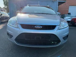 Silber Gebraucht 2009 Ford Focus Kombi | 1.999 € (Guter Preis)