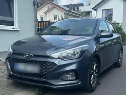 Grau Gebraucht 2018 Hyundai i20 Active Kleinwagen | 10.500 € (Guter Preis)