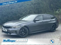 Mineralgrau (metallic) Gebraucht 2020 BMW 320 Sport Line Kombi | 21.499 € (Guter Preis)