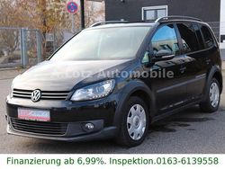 Schwarz Gebraucht 2011 VW Touran Cross Van / Kleinbus | 9.490 € (Fairer Preis)