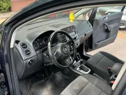 Blau Gebraucht 2009 VW Golf Plus Team Van / Kleinbus | 5.200 € (Fairer Preis)