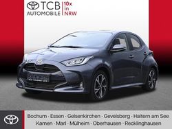 Grau Gebraucht 2024 Toyota Yaris Comfort Kleinwagen | 19.289 € (Fairer Preis)