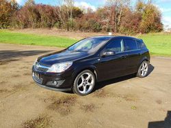 Schwarz Gebraucht 2008 Opel Astra Limousine | 4.999 € (Etwas zu teuer)