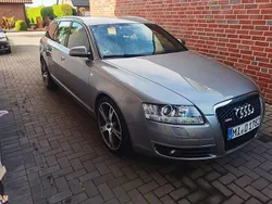 Silber Gebraucht 2006 Audi A6 S-Line Kombi | 6.999 €