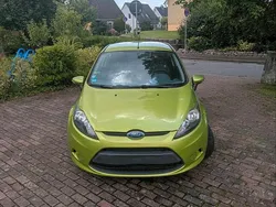 Grün Gebraucht 2008 Ford Fiesta Kleinwagen | 1.900 €
